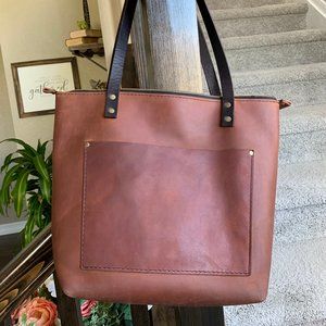 Portland Leather Goods Medium zippered Moab tote